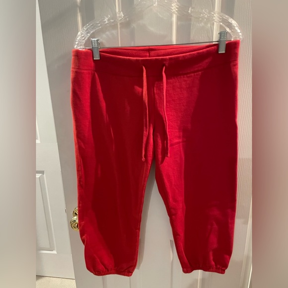 Fabletics Cropped Sweatpants - Picture 3 of 3